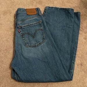 Levi’s Ribcage Ankle Jeans